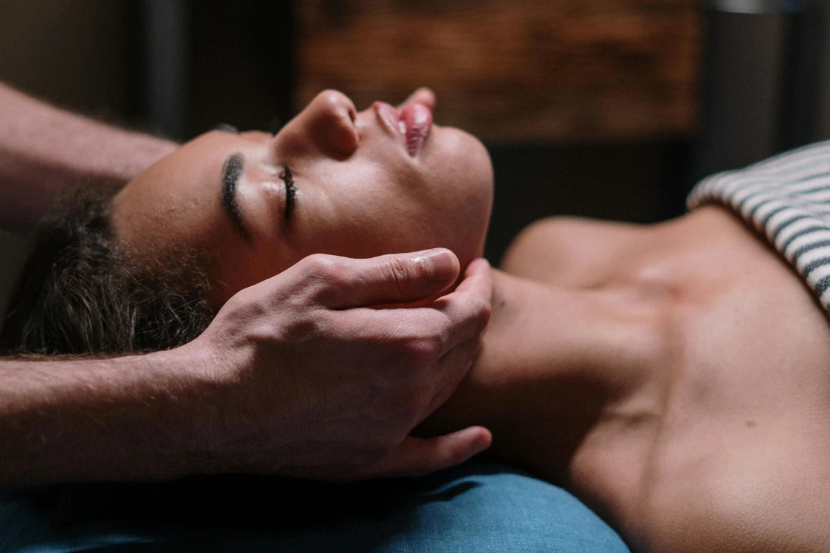 Ayurvedic massage 